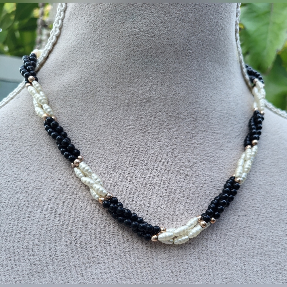 Vintage black and white necklace